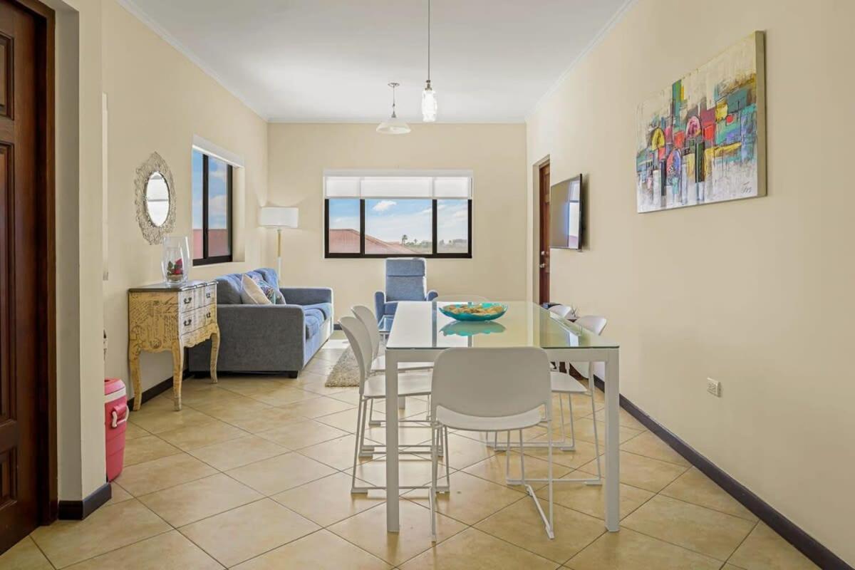 Wonder Apartment In Gold Coast With Private Pool Palm Beach Exterior photo